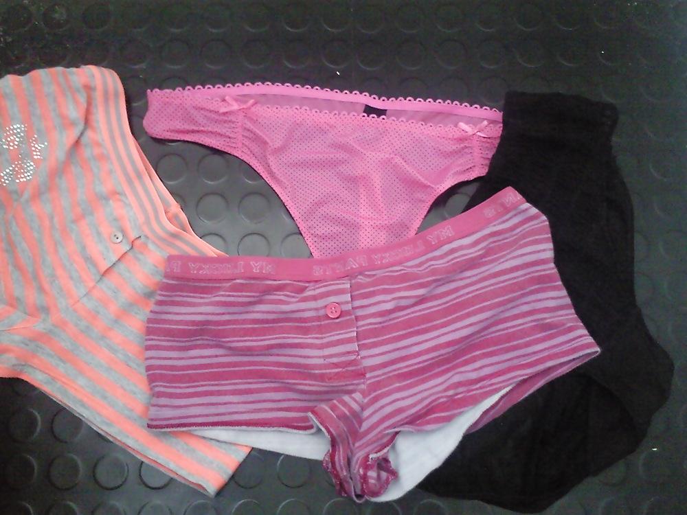 5P Step-daughter's friend's pants