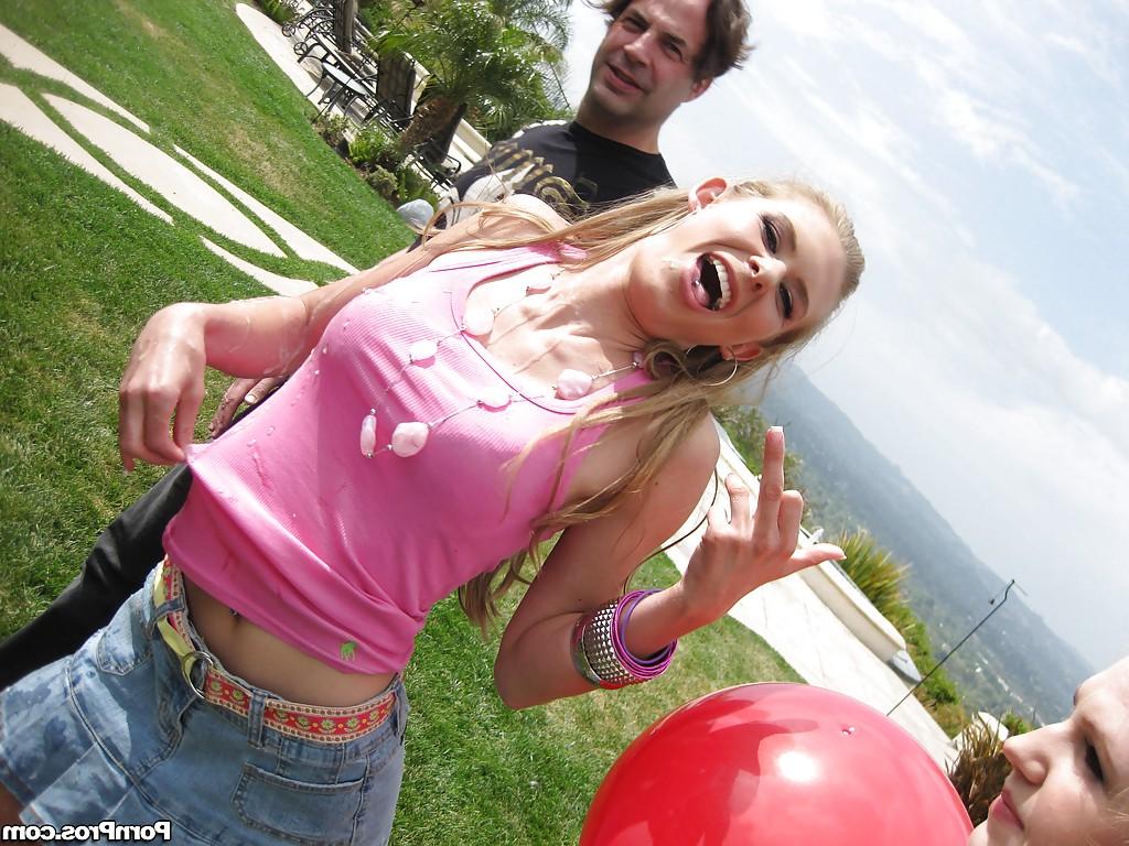 16P Playful babe Sunset Diamond doesn't mind groupsex with tons of bukkake