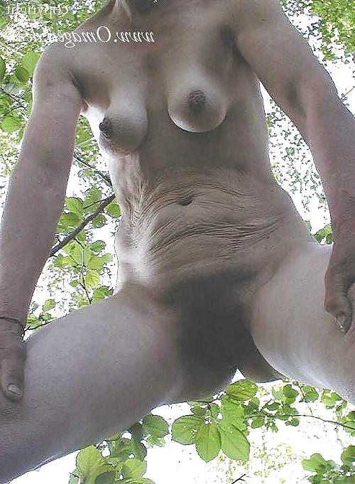 8P HAIRY GRANNY ALINA