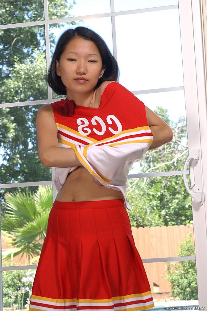 16P Korean amateur Maxine loosing big natural boobs from cheerleader uniform