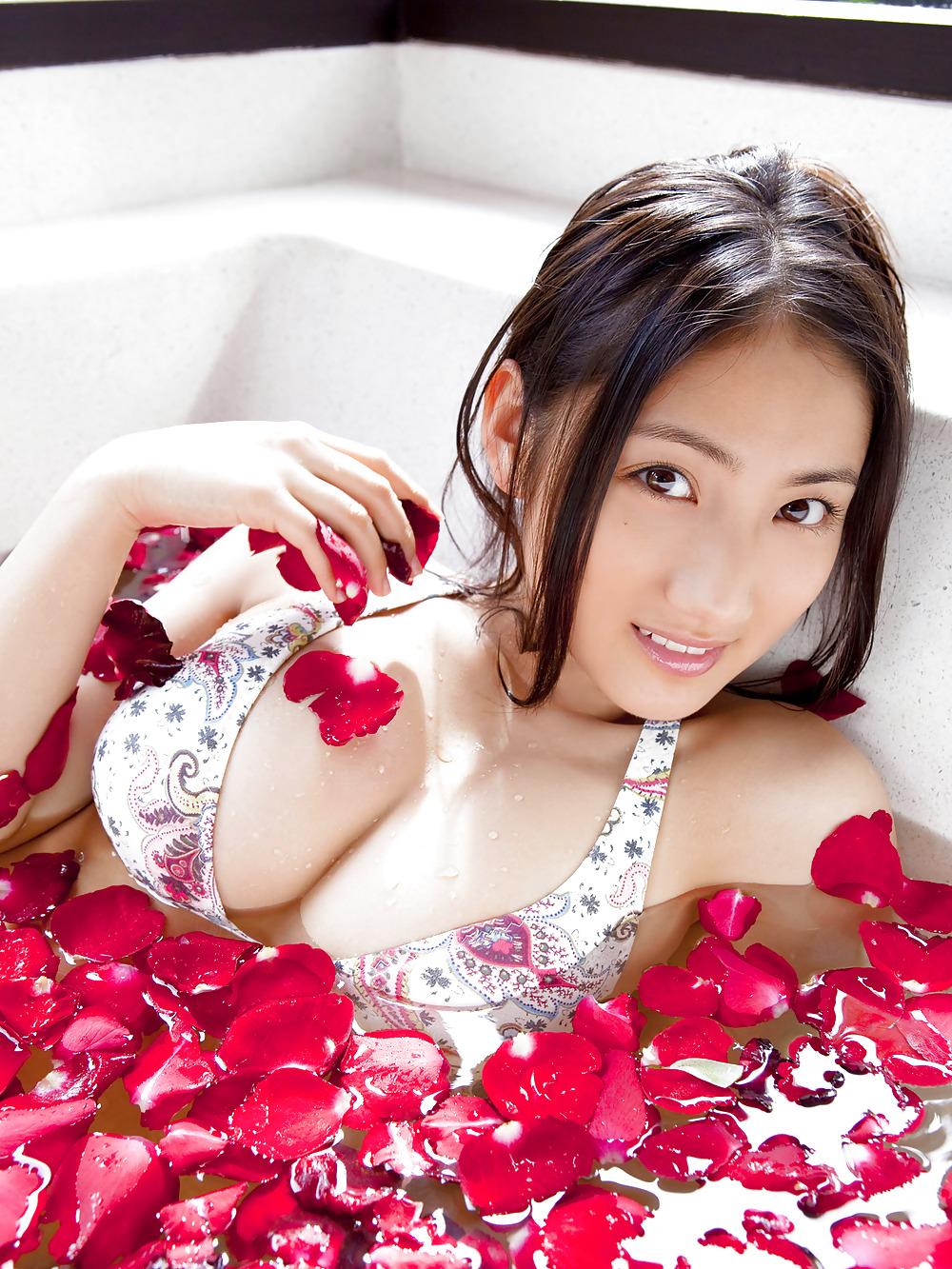 25P Saaya irie