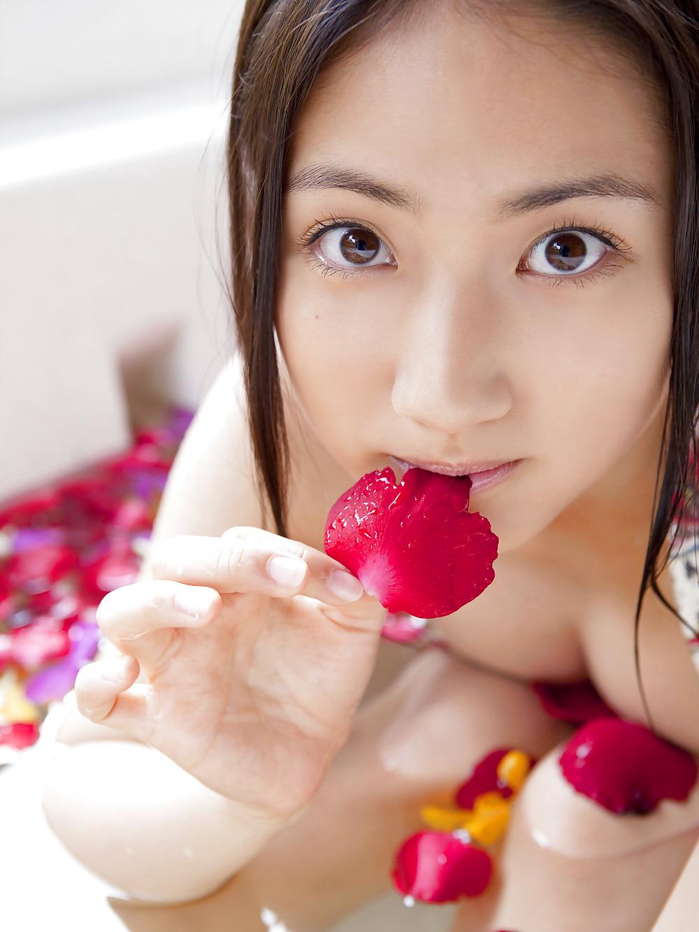 25P Saaya irie