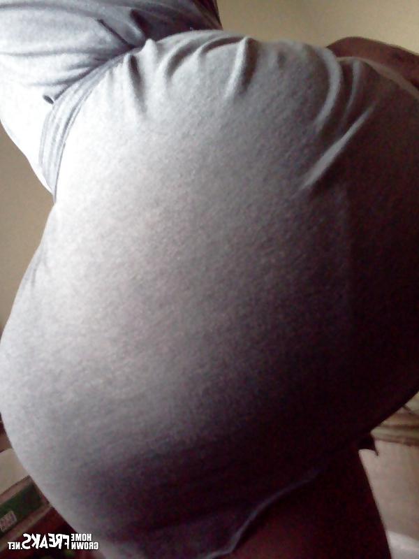 9P A BIG BUBBLE BUTT.