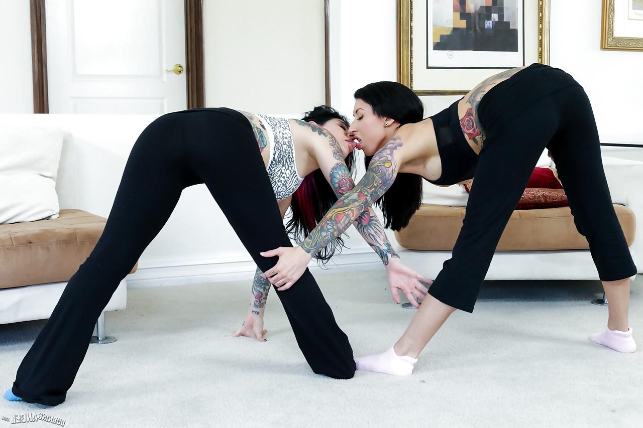 15P Tattooed Latina MILFs Joanna Angel and Lily Lane kiss during threesome
