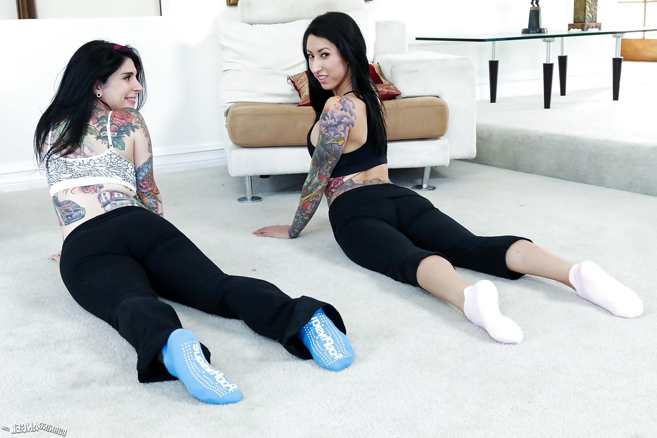 15P Tattooed Latina MILFs Joanna Angel and Lily Lane kiss during threesome