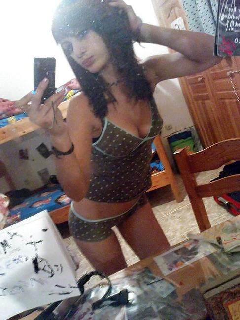 25P Greek sluts