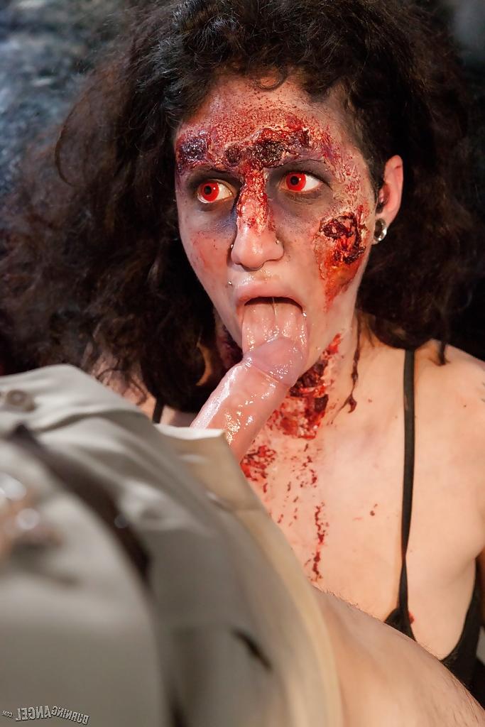 16P Tattooed hotties get fucked hard in the official Walking Dead parody