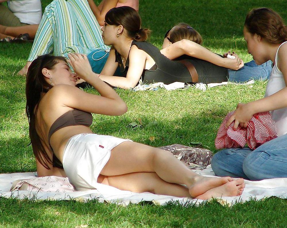 25P Voyeur Upskirt  #5