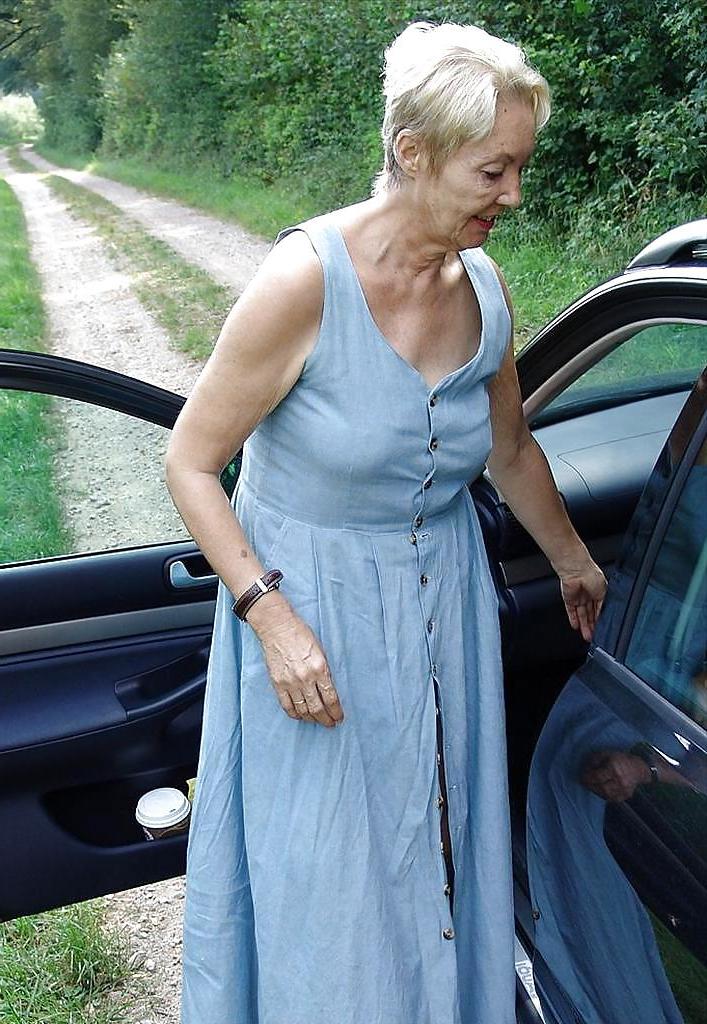 25P Granny Francesca
