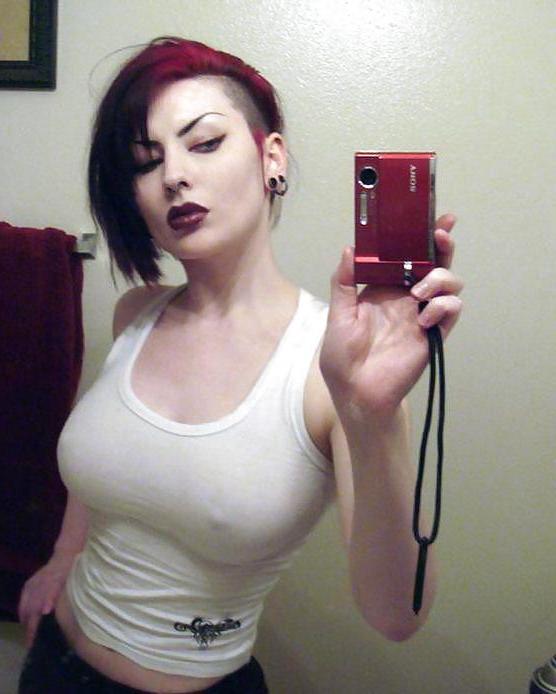 25P Trashy Slut Punk daughter's friends