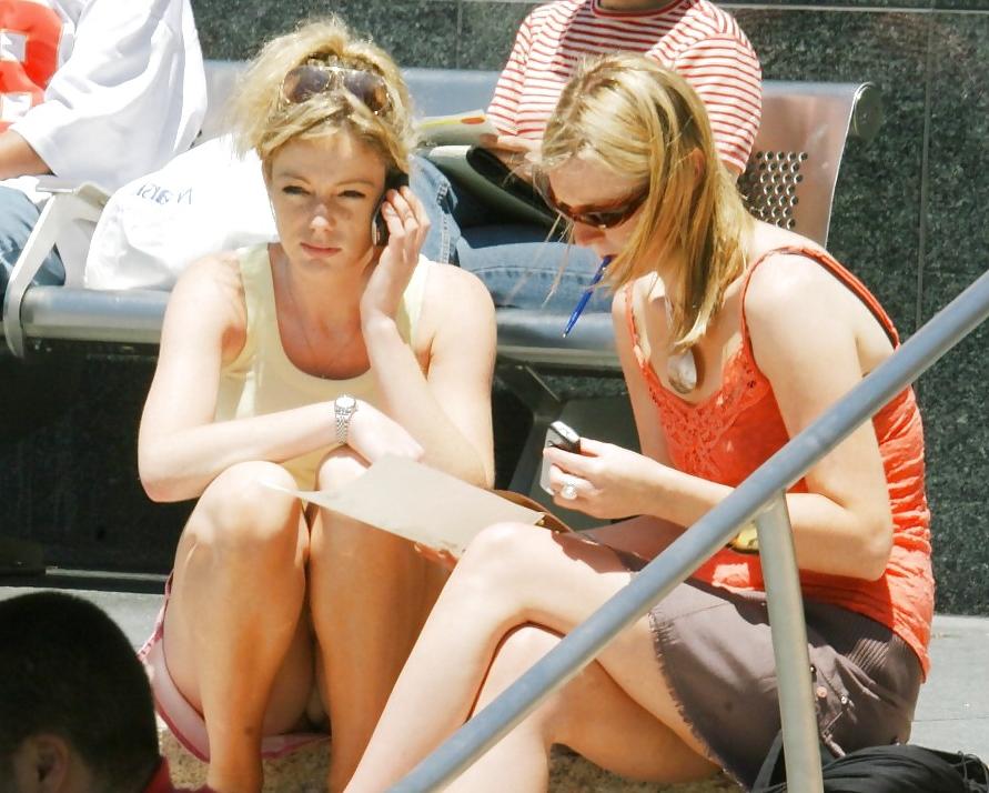 25P Voyeur Upskirt  #11