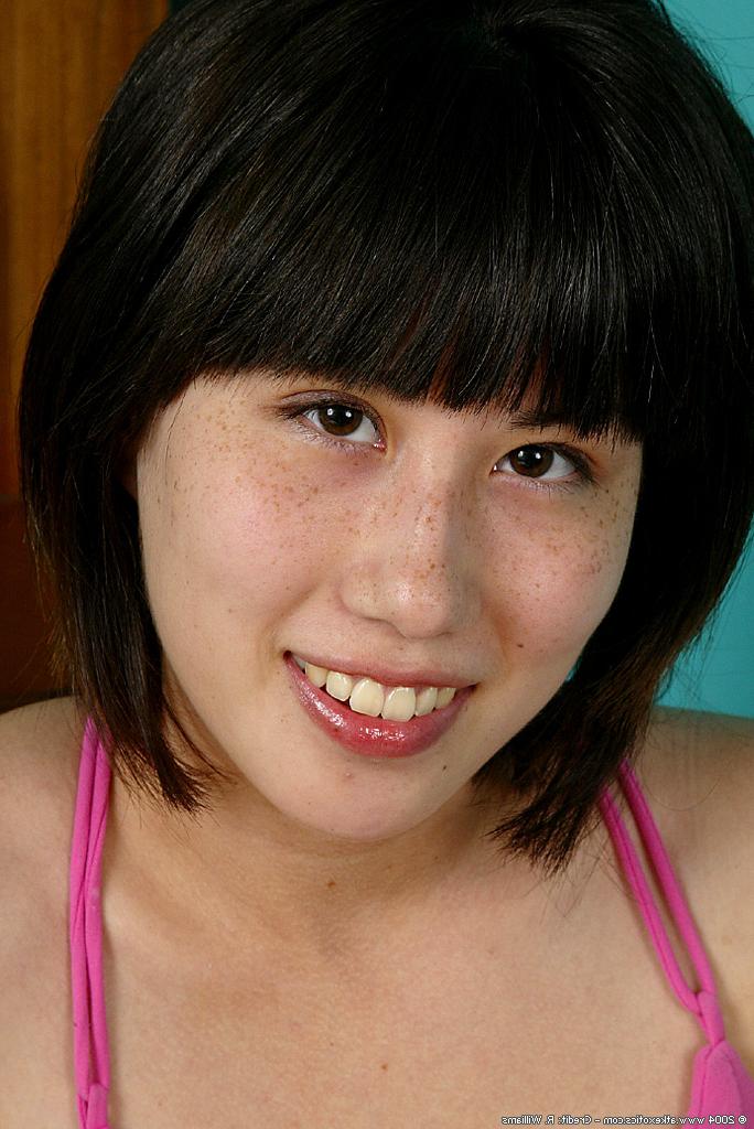 16P Asian first timer sheds jeans and underwear to expose hairy pussy