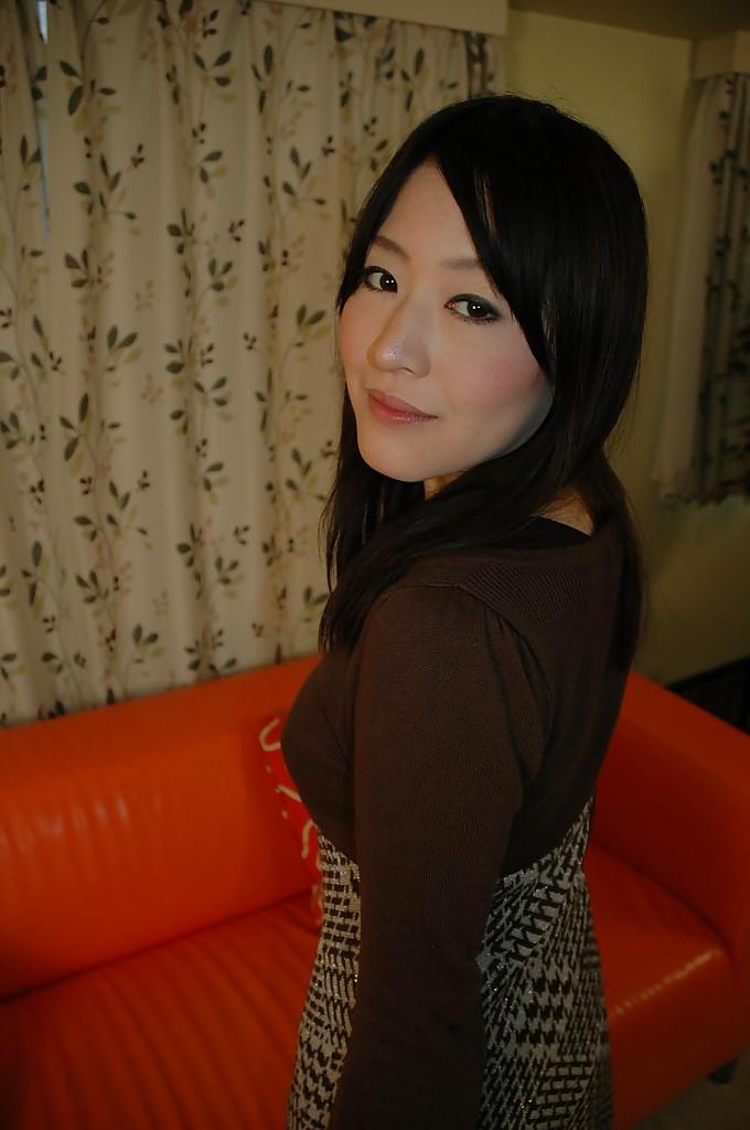 16P Lusty asian teen Riho Iketani undressing and vibing her hairy pussy