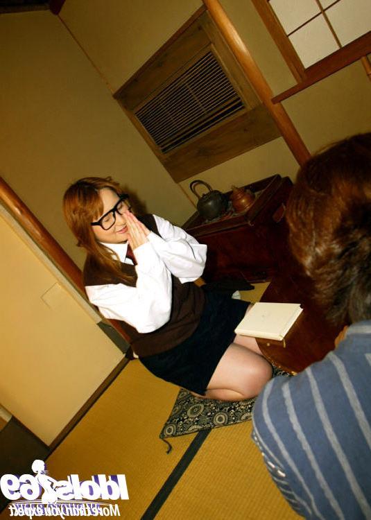16P Asian cutie in glasses Yamazaki Akari gives head and works by her big tits