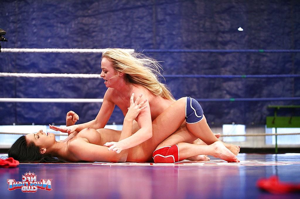 16P Sexy lesbians Dorina Gold & Melissa Ria are into rough naked wrestling