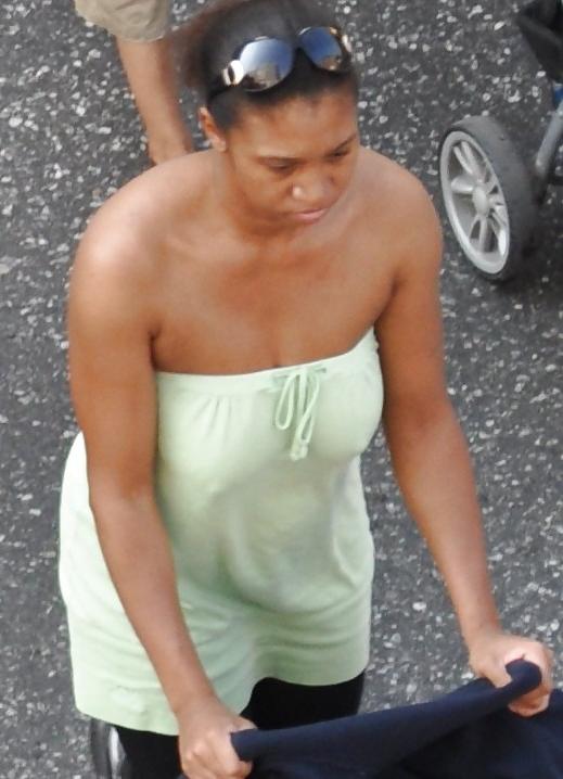 11P Harlem Girls in the Heat 317 New York - Mommy Nipples
