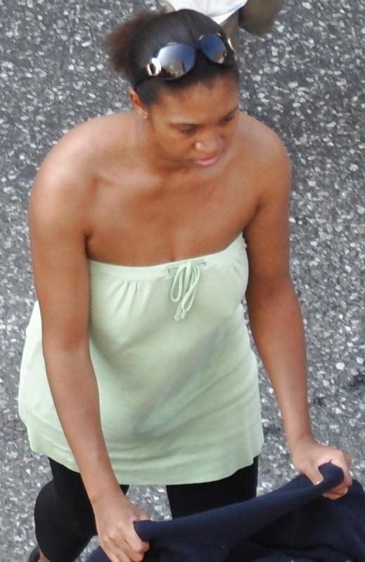 11P Harlem Girls in the Heat 317 New York - Mommy Nipples