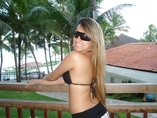 25P MY HOT SEX FRIENDS BUTT, BIKINI, BIG TIT