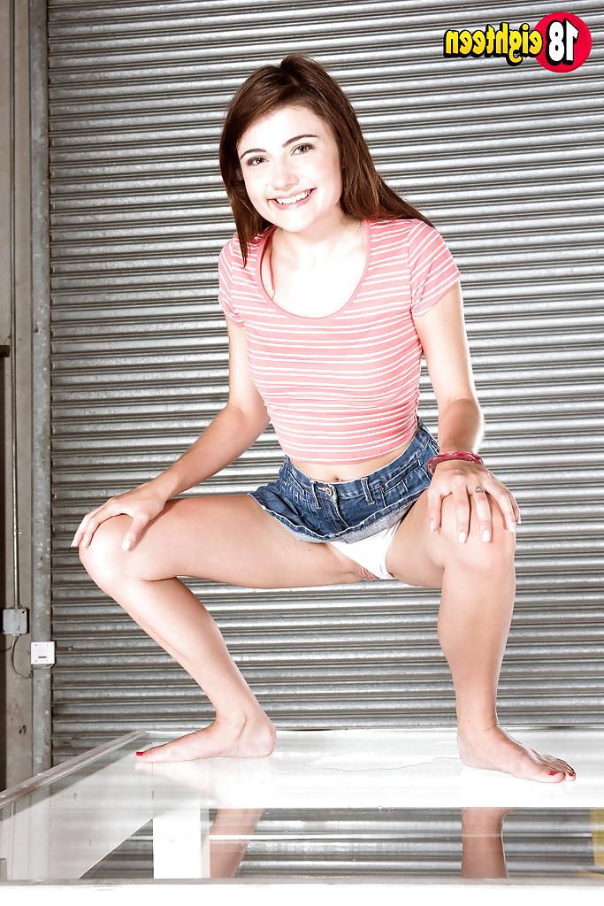 16P 18 year old teen babe slides panties aside to expose shaved pussy for a pee