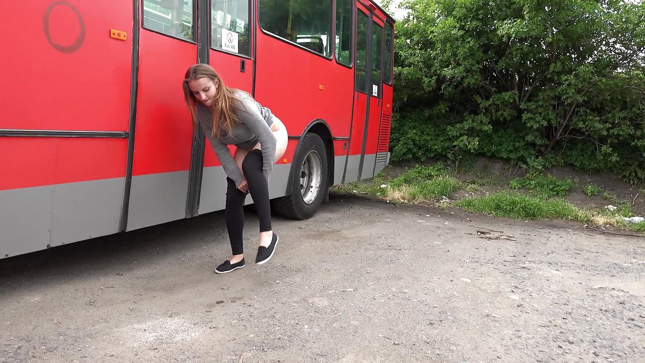15P Blonde slut Suzzie undressing and spreading legs to pee in public