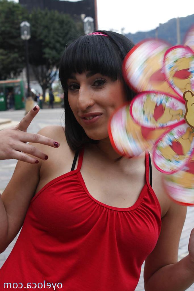 16P Latina slut Isabel Torvos demonstrating her goods and fingering her pussy