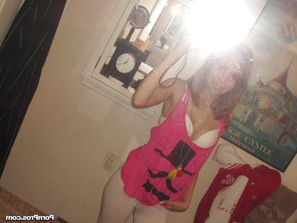 16P Clothed Latina babe Mae Olson does self shots in yoga pants