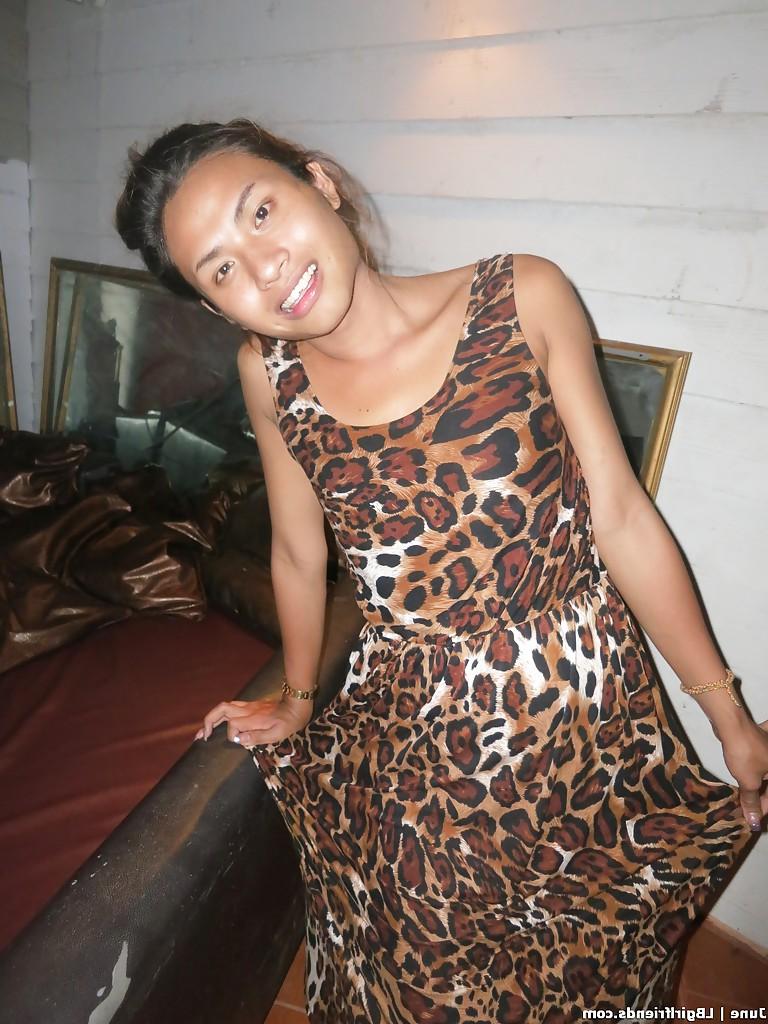 16P Thai ladyboy June opens mouth wide to swallow cumshot in mouth