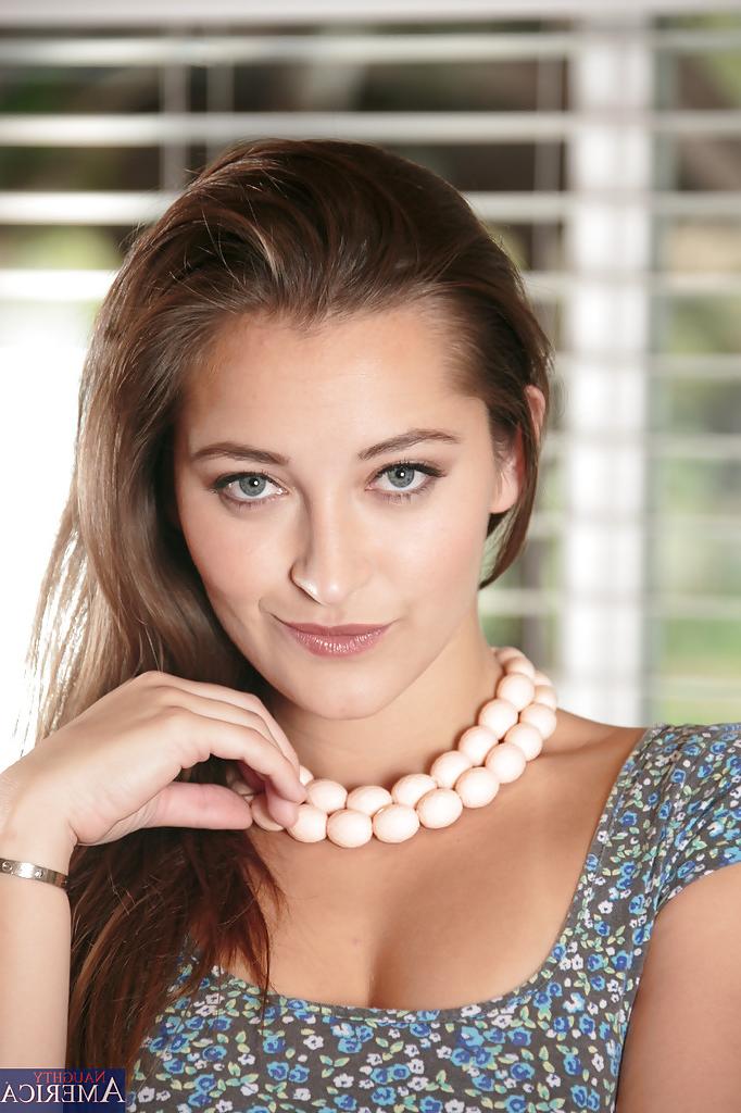 16P Dani Daniels looking good as always and showing her hairy pussy