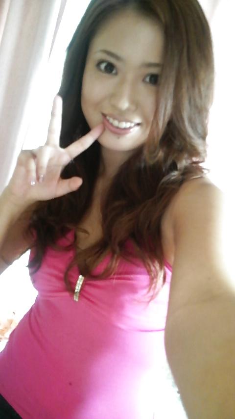 20P Japanese amateur girl