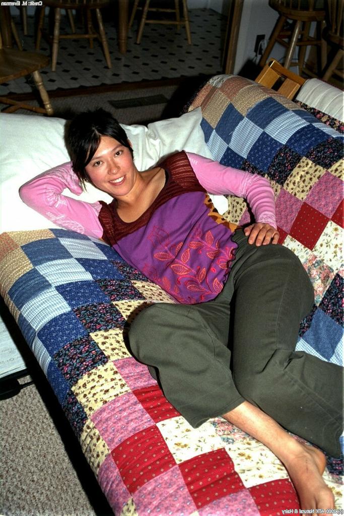 16P All natural Asian first timer Amanda undressing for hairy cunt airing