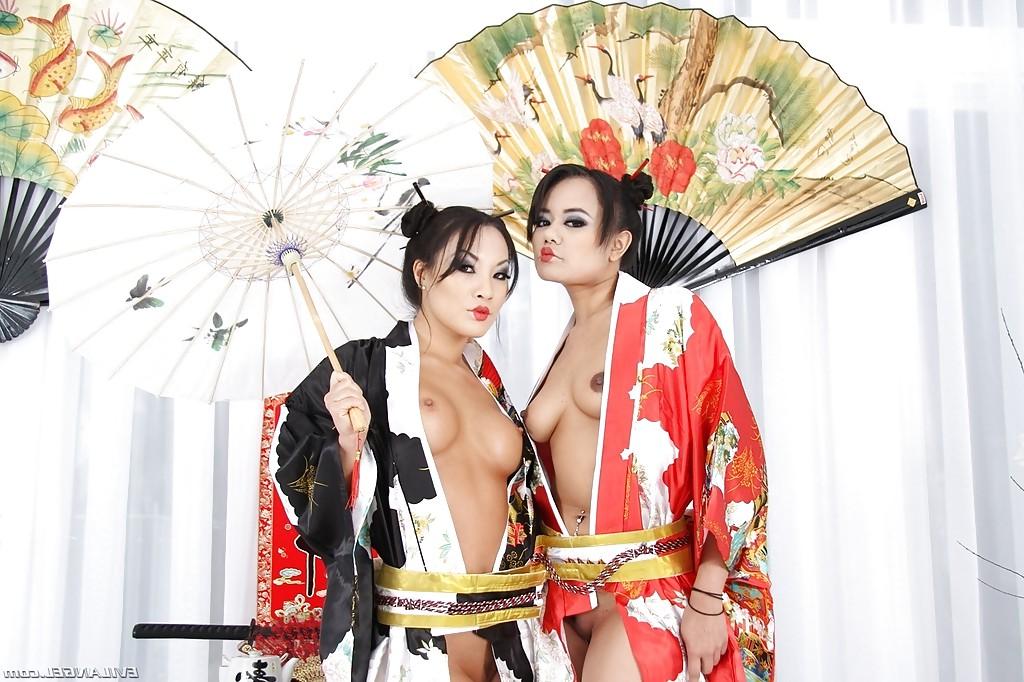 16P Sexy asian MILFs Annie Cruz & Asa Akira posing with toys in their assholes