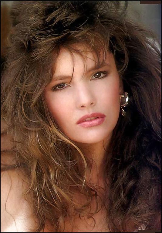 25P Faces of Wonderful Womans