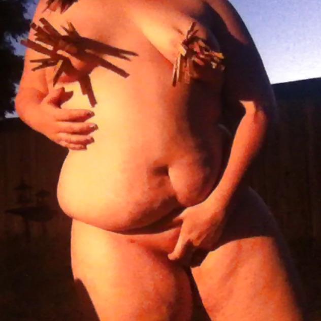 12P Clothes pinned nipples 