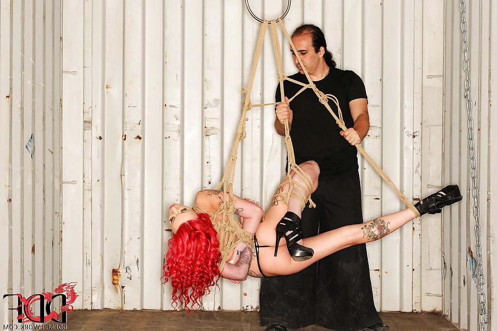 16P Strong and powerful BDSM vixen Becky Holt is tied and hanged