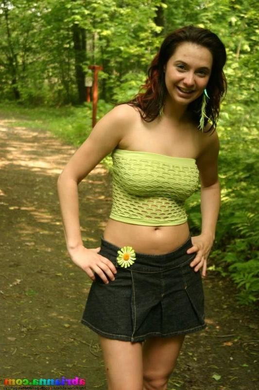 15P Abrianna poses for some snappy outdoor upskirts