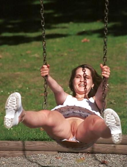 25P Upskirt - 4