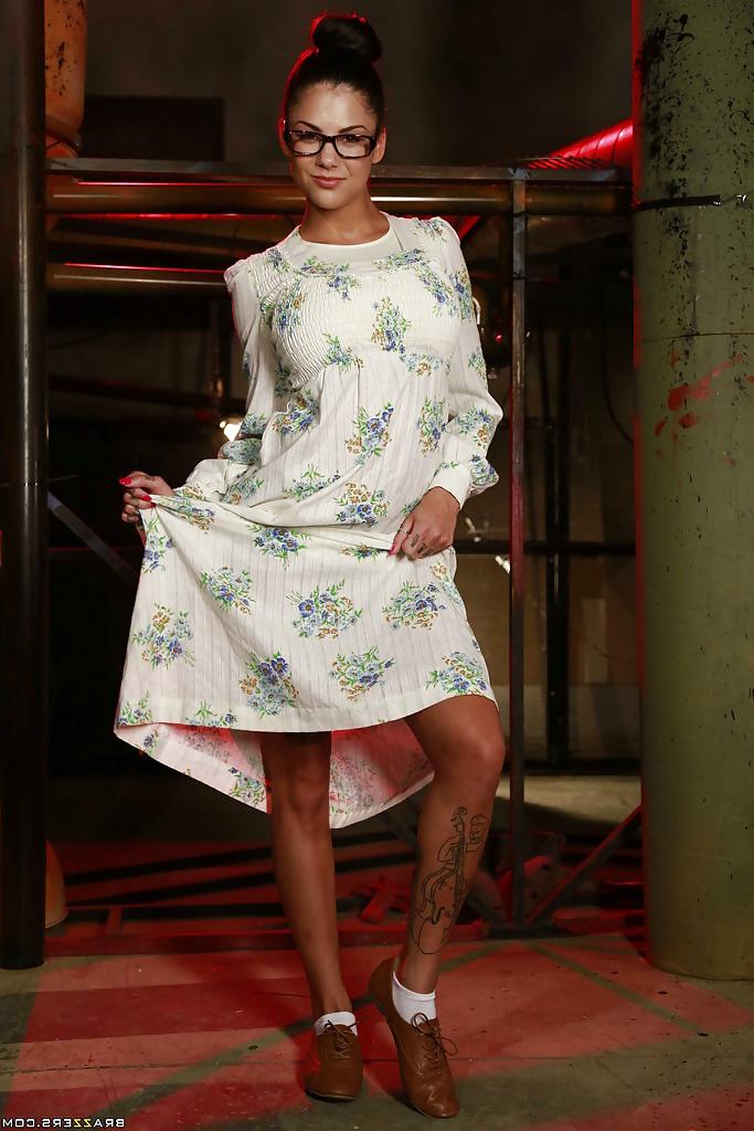 15P Tattooed babe Bonnie Rotten has her glasses on and is masturbating