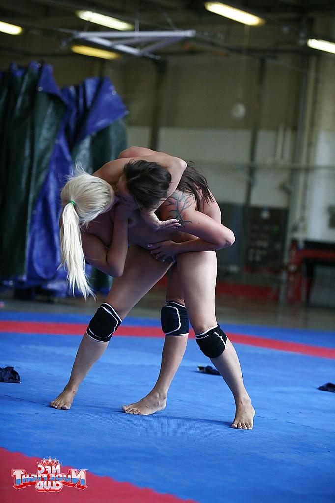 16P Brandy Smile and Sheila Grant fighting and pleasing each other