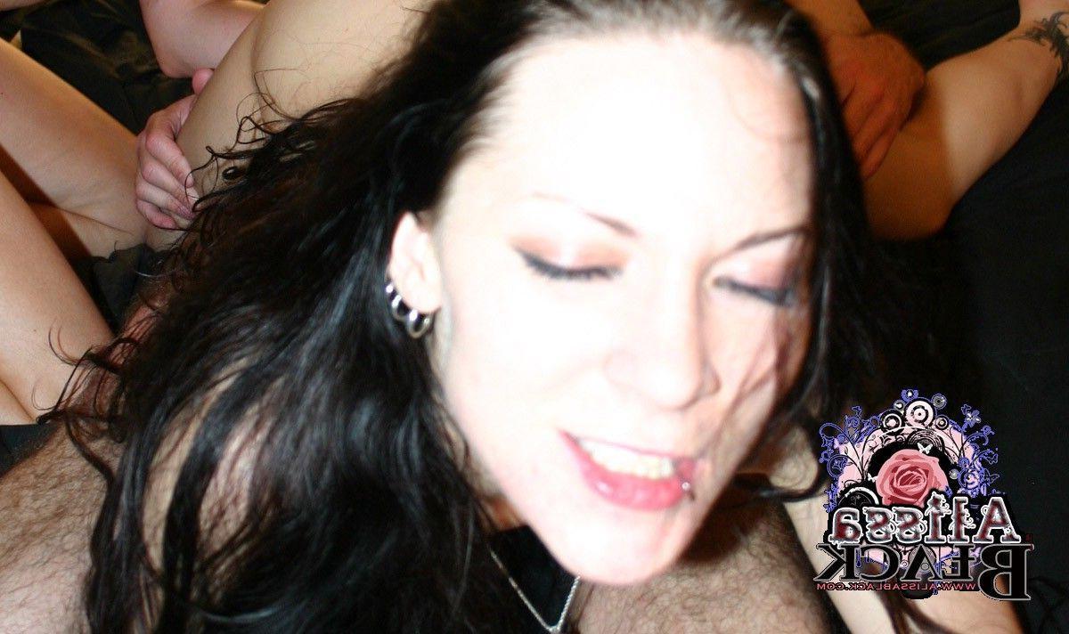 15P Pictures of teen star Alissa Black fucking two older swingers