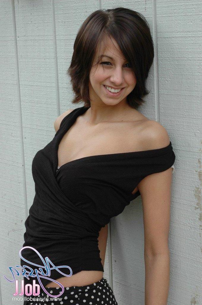 15P Alyssa shows off her body in a black dress