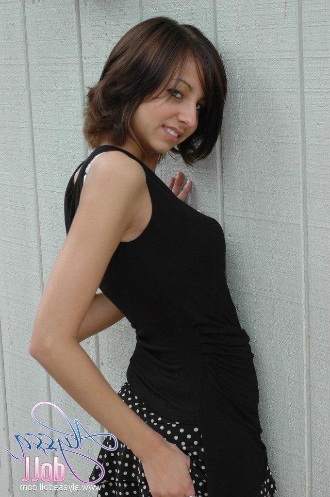 15P Alyssa shows off her body in a black dress