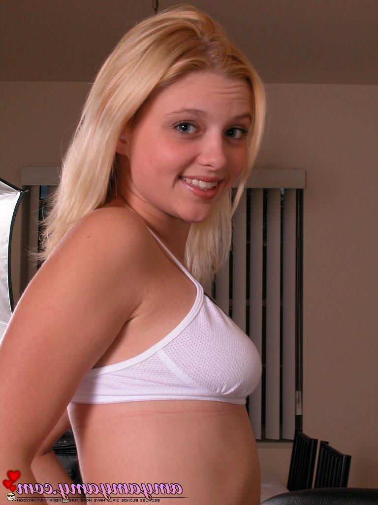 20P Pictures of Amy Amy Amy stripping to her underwear