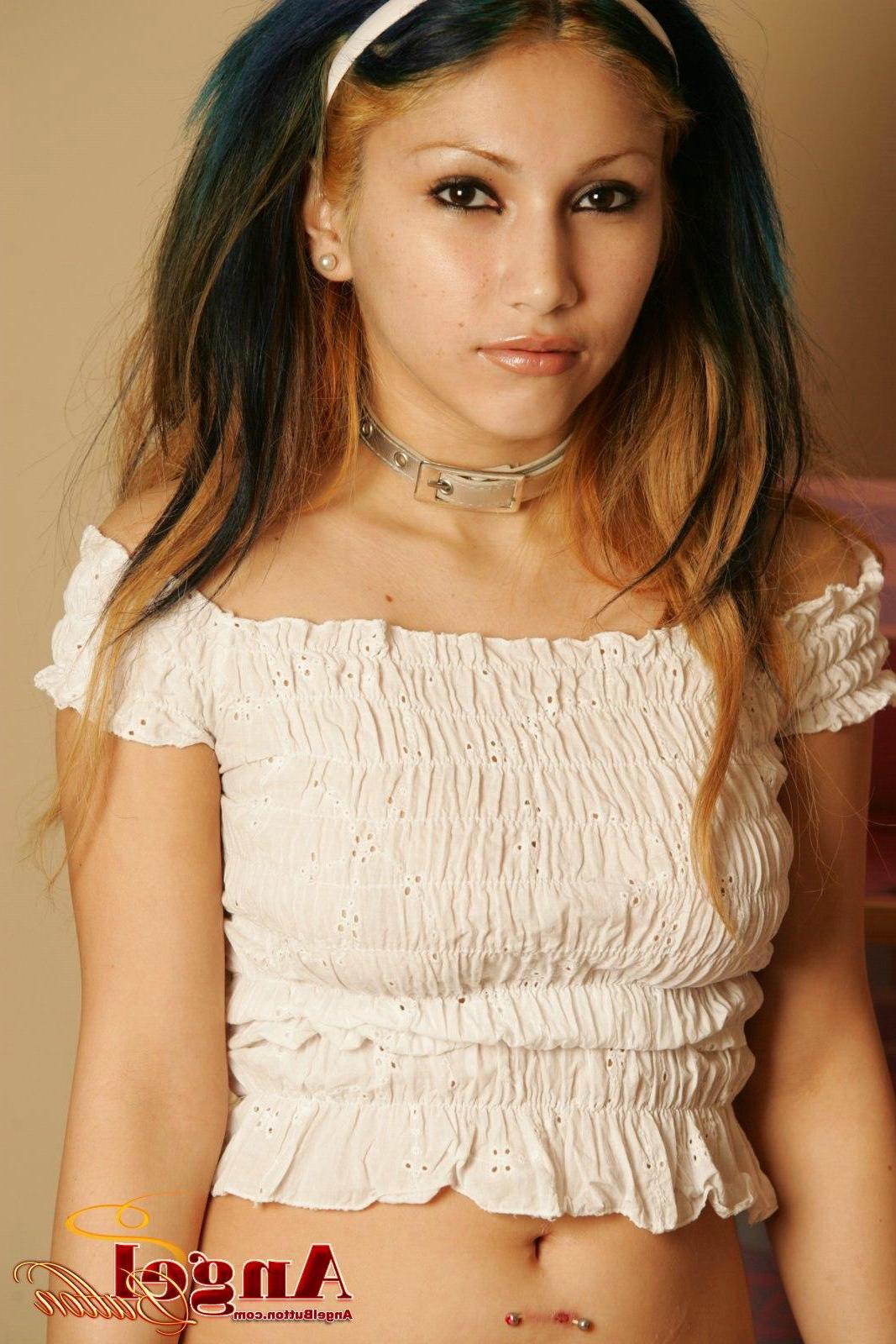 15P Pictures of Angel Button taking off her shirt