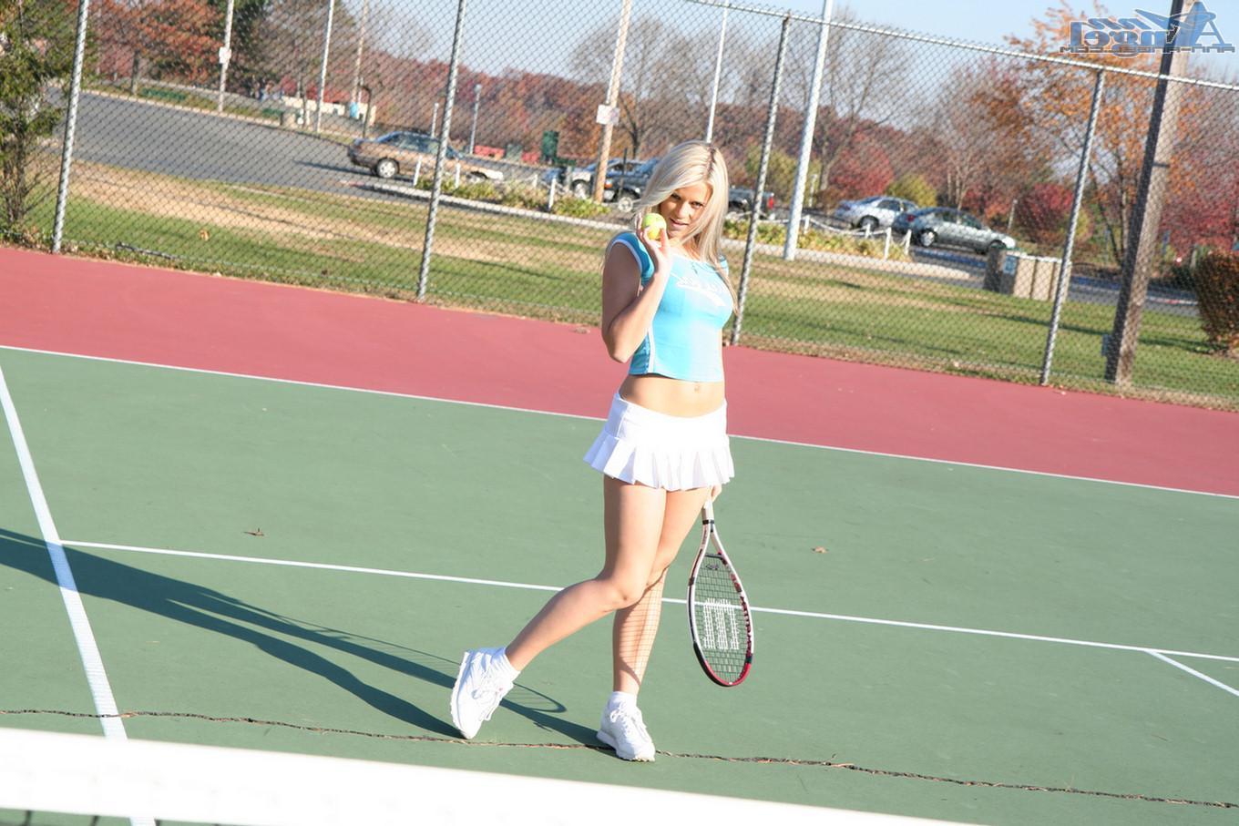16P Blonde hottie Ann Angel plays some hot solo tennis