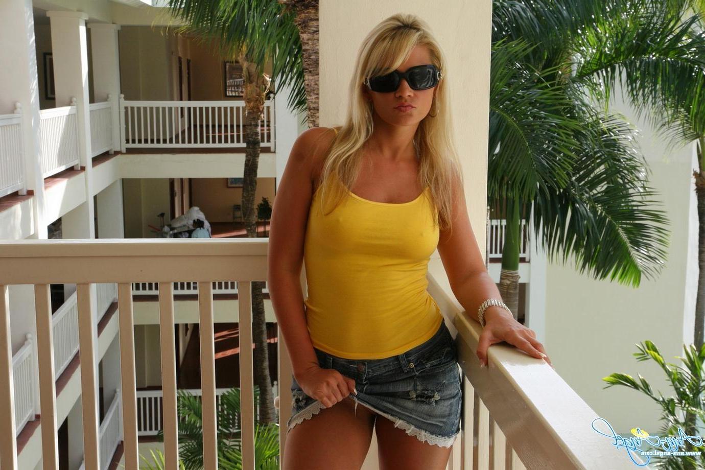 16P Various candid shots of Ann Angel on vacation