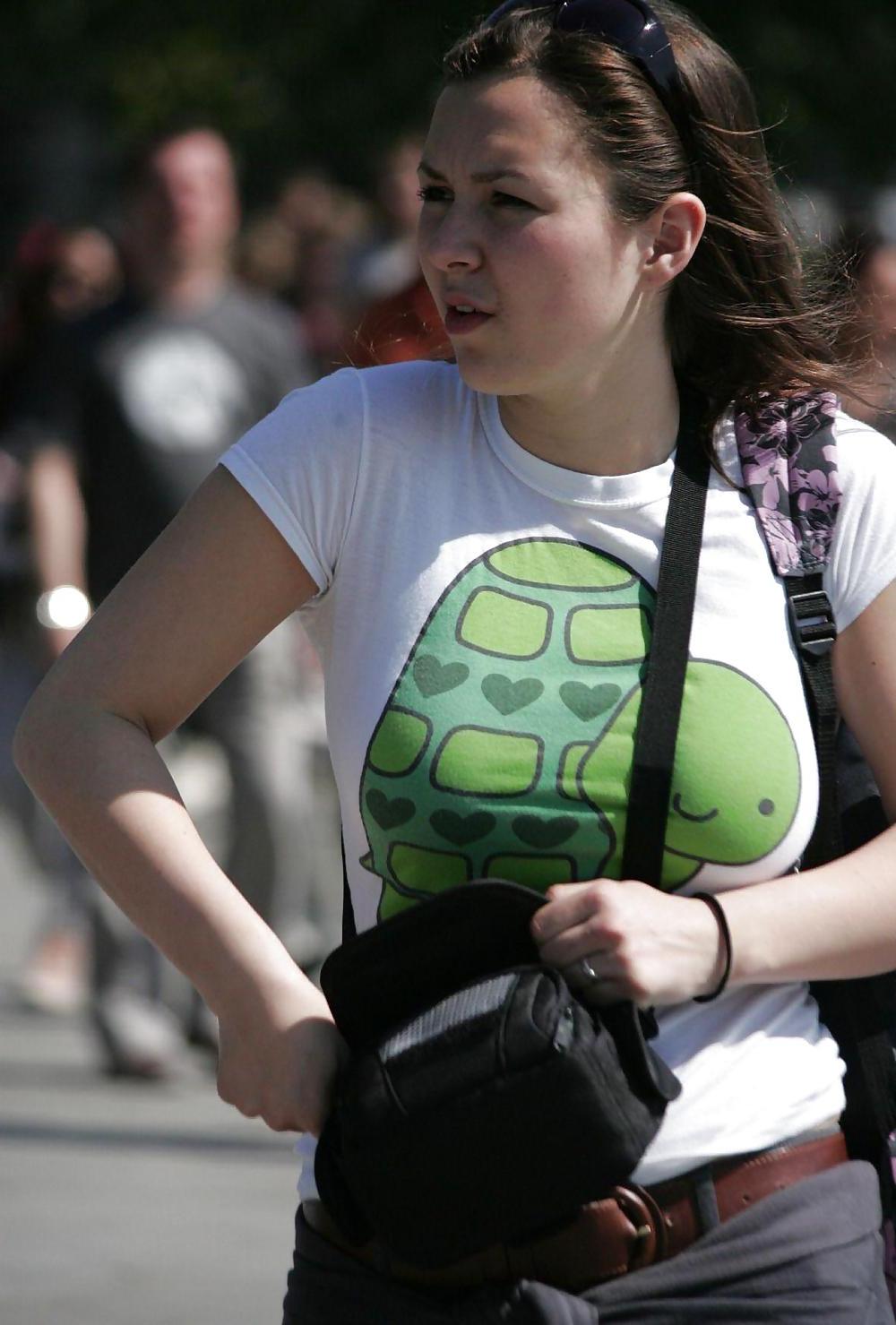 20P Busty women 38 (clothed special).