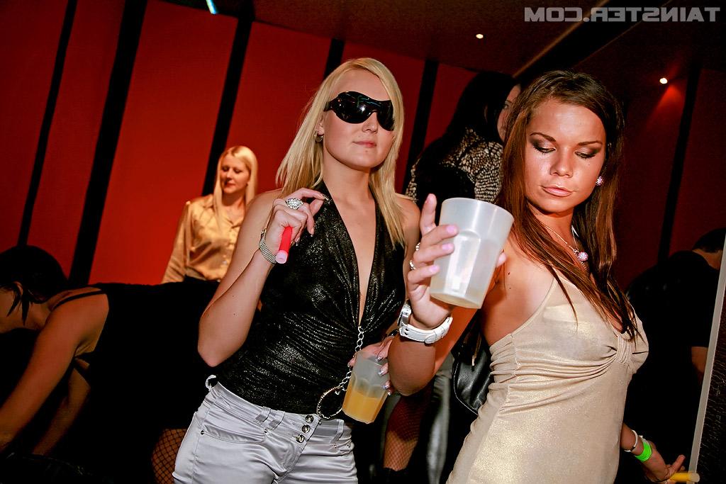16P Filthy gals showing off their cock sucking skills at the drunk sex party