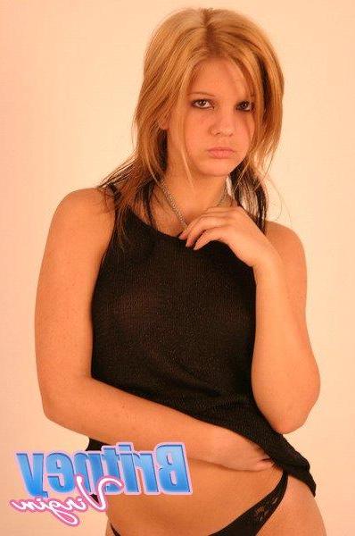 16P Pictures of Britney Virgin flaunting her beautiful bod