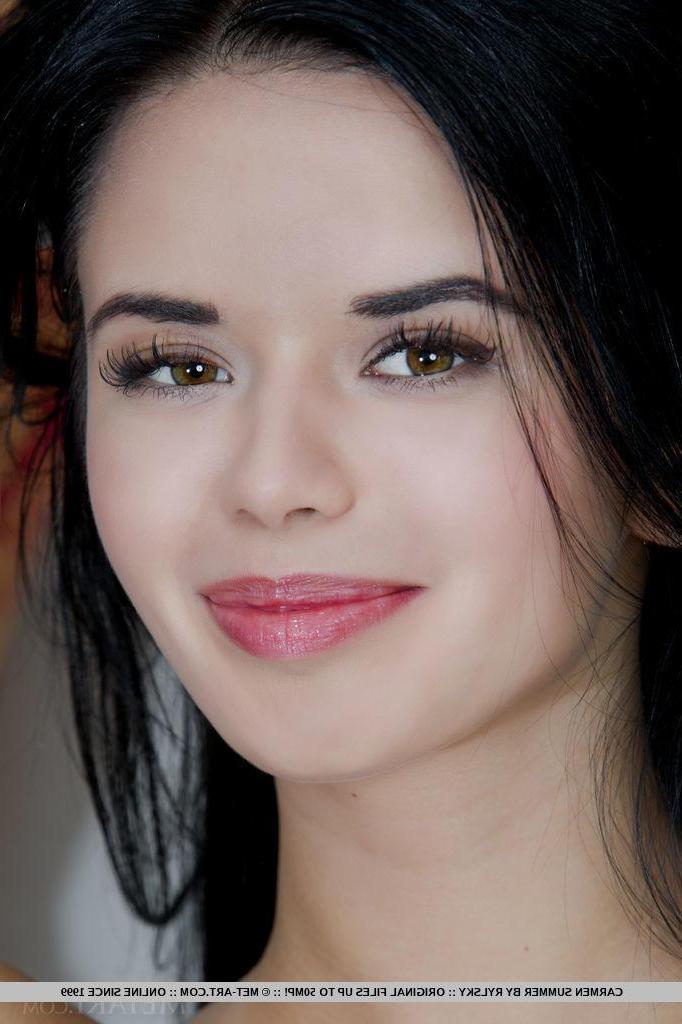 18P Beautiful girl Carmen Summer gives you an up close view of her tight pussy