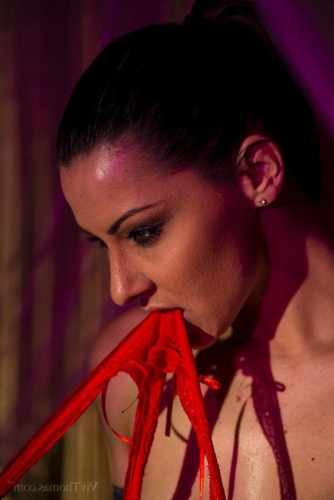 16P Beautiful girls Cindy Hope and Vanda Lust enjoy some romantic lesbian passion